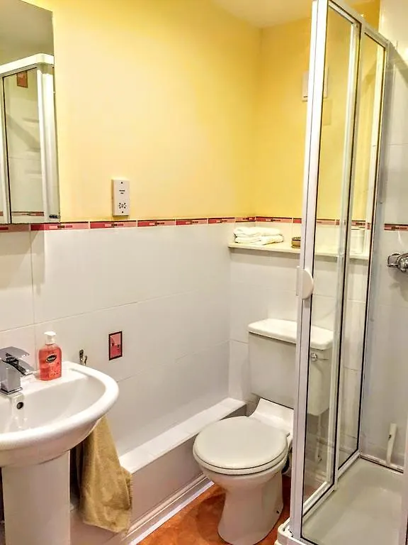 5 Bedroom Central Penthouse Apartment Edinburgh